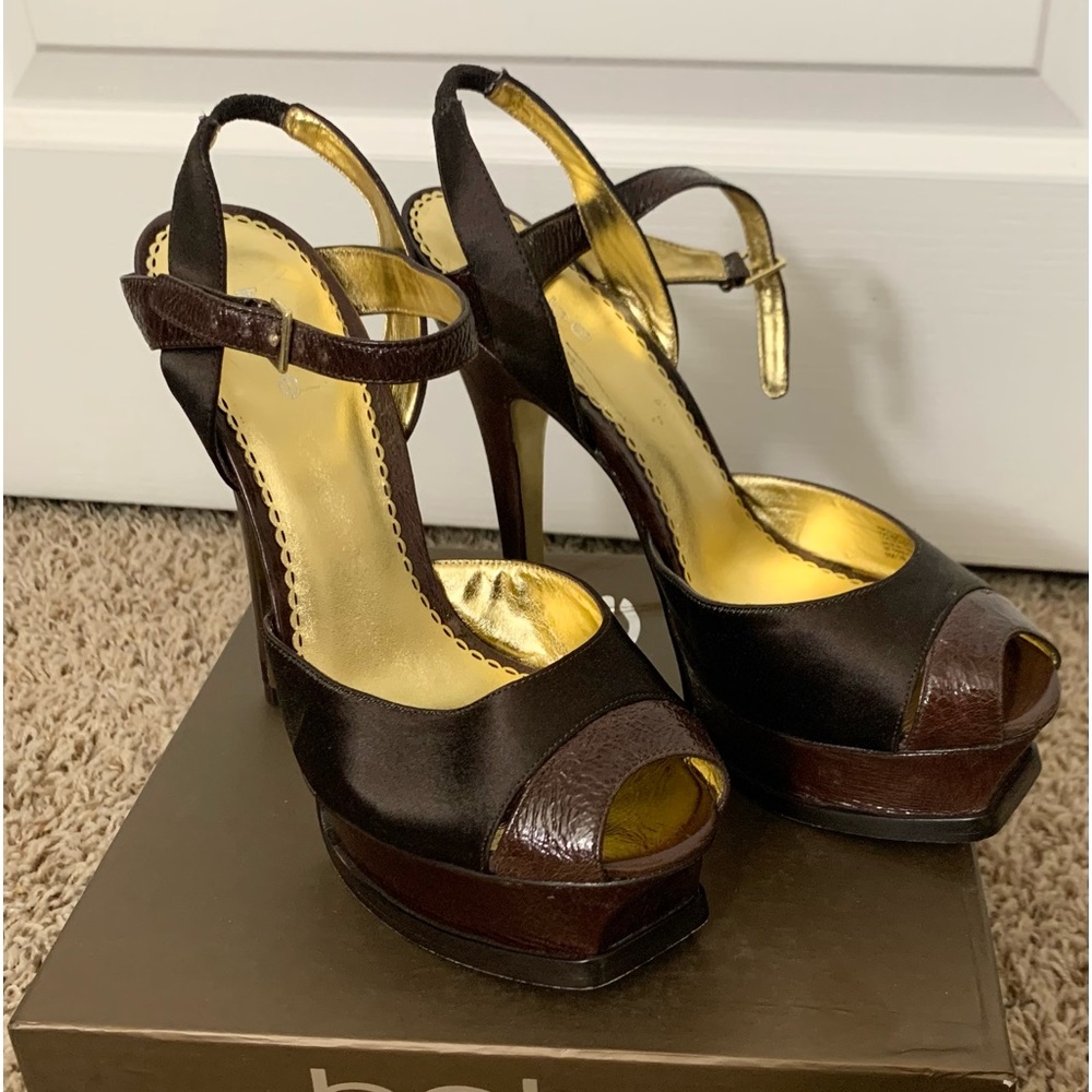 Platformed brown heeled peep toe